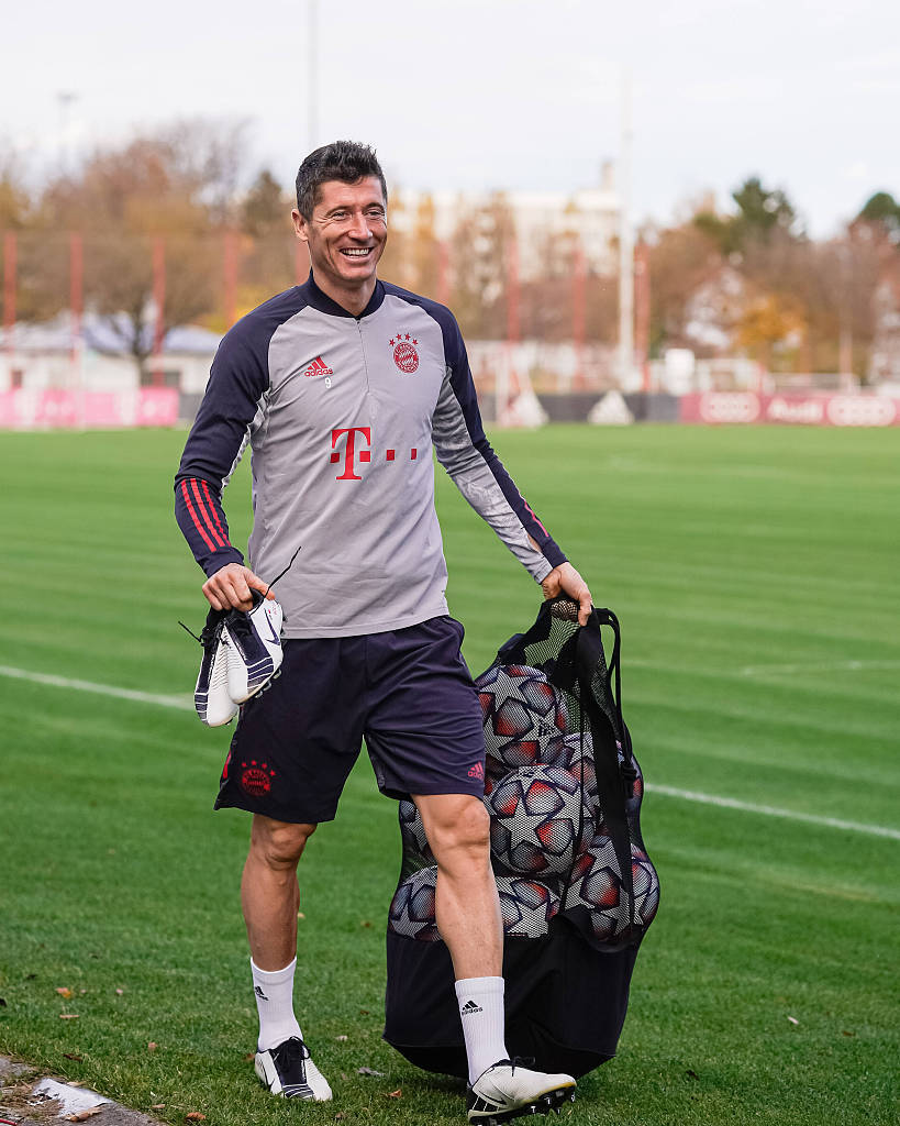 对手被压到无法呼吸